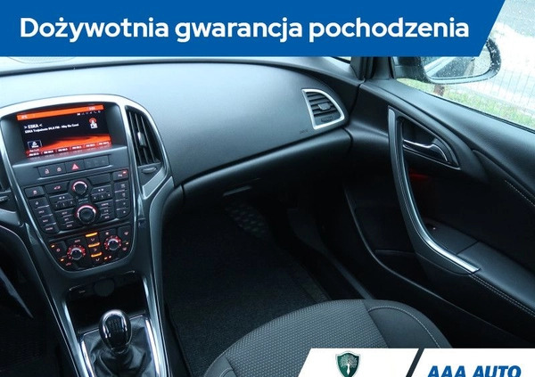 Opel Astra cena 39000 przebieg: 94278, rok produkcji 2014 z Rychwał małe 277